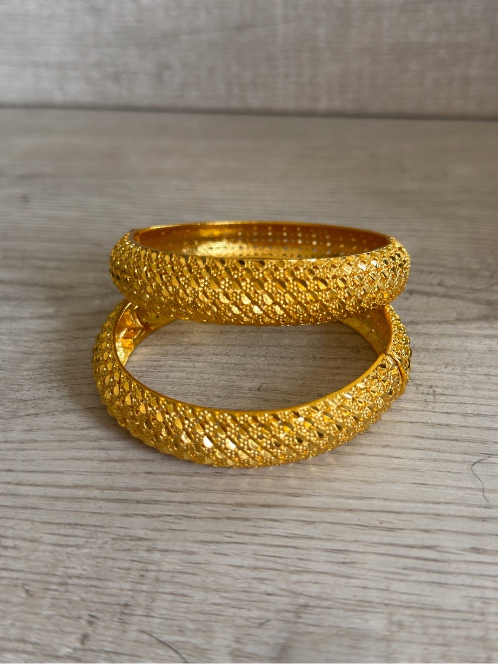 Set of 2 Dubai Style 24K Gold plated Hinged Chunky Bangle Set